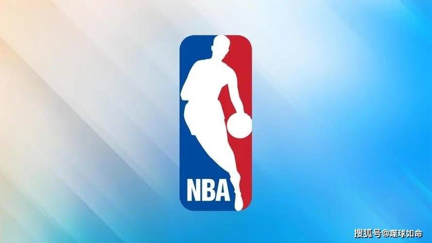 于八九十年代乃至世纪初的城市中成长的孩子记忆中或许总有一座带着旋转餐厅的高楼。