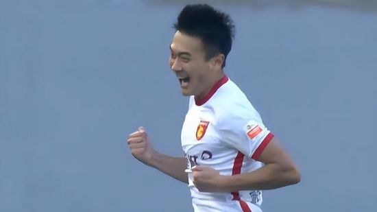麦德斯·米科尔森这样说 2022-08-17 日前，接棒德普在第三集《神奇动物》中出演格林德沃的丹麦演员，麦德斯·米科尔森在出席萨拉热窝电影节时，谈及德普回归系列续作一事，坦然表示：“他有可能回归”。