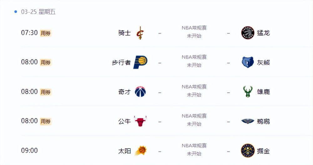 电影《满汉全席》剧照电影《满汉全席》剧照（若说华语女演员谁能演绎小丑女，当年的靓靓或许排第一）三十一年后回看《满汉全席》，在哈哈大笑过后，我们仍能触摸到港片黄金年代的锅气，质朴，直接，热辣滚烫，粗中有细，都说那时香港电影工业化程度高，如今回看，才不是工厂预制菜，拼的是“手搓+现炒”的真功夫啊！