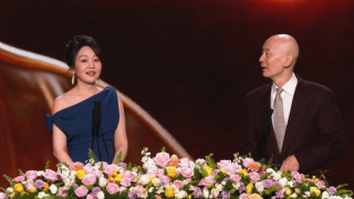 刘昊然登封面 阳光温暖亲切自然撩妹技能满分 2017-11-29 近日，刘昊然登上《睿士ELLEMEN》12月刊杂志版&Mook版封面。